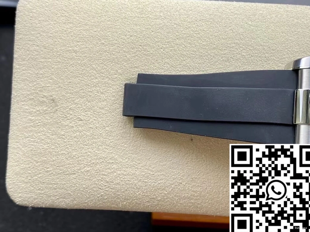 Daytona Clean Dial Rolex Factory Cosmograph 116519-0104 Grey 0207